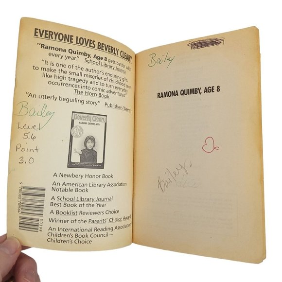 Beverly Cleary The Mouse And The Motorcycle Ramona Quimby Socks Paperback Lot - Picture 8 of 10